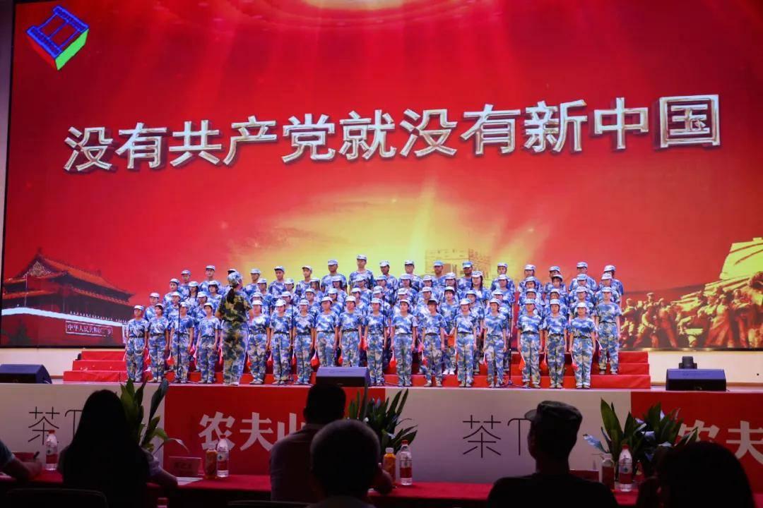 脚底频繁疼痛是什么情况,可能是这种病正在盯着你,别大意了!
